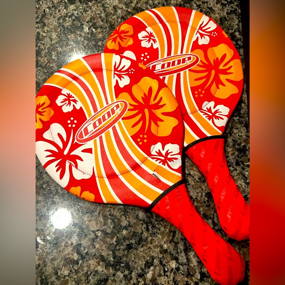 Coop water paddle - water toys - orange red color. Pool toys
